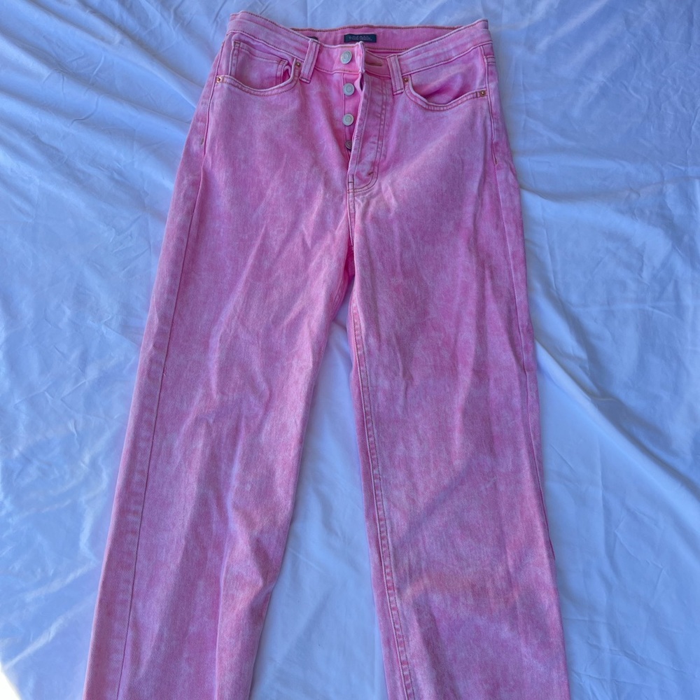 Pink Jeans